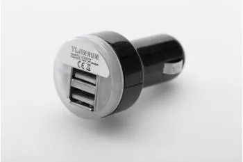 Adattatore SW-Motech da presa accendisigari a doppia presa USB