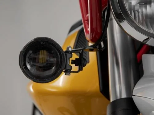Staffe per aggancio faretti supplementari - Moto Guzzi V85 TT
