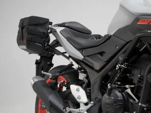 Coppia telaietti lateralI SLC - YAMAHA MT-03